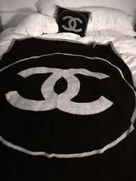 Epingle Sur Chanel