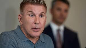 Todd Chrisley, estrella de "Chrisley sabe lo que hace", revela su rutina  carcelaria tras su puesta en libertad