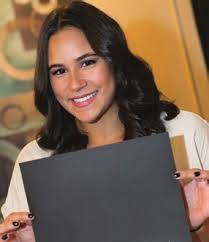 Jillian Ahern's Instagram, Twitter & Facebook