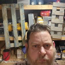 Sewing business owner from Washington, NC seeks growth