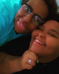 Looking for a donor in the DFW area preferably AI please.