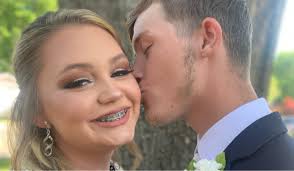 Kylie Hathcock and Austin Morrison's Wedding Website