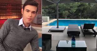 Αλυσοδεσαν με μνημονια κ φτωχια την ελλαδα κ ξεπουλησαν την περιουσια της για 100 χρονια! Elegxos Sthn Perioysia Toy Menioy Foyr8iwth Ti Les Twra