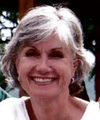 Elizabeth Mccaslin's Instagram, Twitter & Facebook