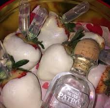 Birthday Chocolate Covered Strawberries Ideas Glitter White Chocolate Covered Strawberries With A Shot Of Patron Chocolate Covered Strawberries White Chocolate Covered Strawberries Chocolate Strawberries