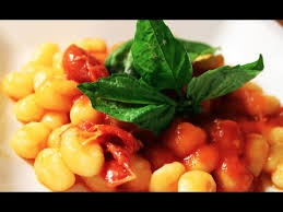 Super kombi, probiert es aus! 3 Sughi Per Condire Gli Gnocchi Di Ricotta Guide Di Cucina