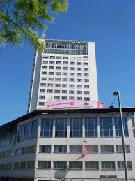Orari di apertura consolato generale di svizzera a milano via palestro 2, 20121 milano (mi) ☎ numero di telefono indirizzo altre offerte nelle vicinanze guarda ora! Fu Il Grattacielo Piu Alto Di Milano Recensioni Su Centro Svizzero Milano Tripadvisor