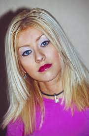 News Marie Claire 90s Makeup 90s Makeup Trends Beauty Trends