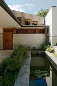 Epingle Sur Maison Louise Carree
