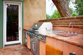 Aussenkuche Selber Bauen Das Ist Zu Beachten Sie möchten ihren carport selber bauen, dann sollten sie punkte wie statik, material und den geeigneten standort beachten.