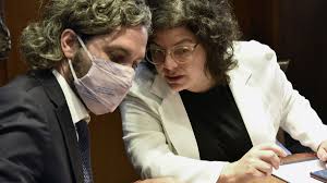 El gobierno apunta sus críticas a macri y rodríguez larreta por el rechazo al proyecto que regula las restricciones por la pandemia. El Fiscal Marijuan Cito Como Testigos A Santiago Cafiero Y Cecilia Nicolini Por El Contrato Con Astrazeneca Eldiarioar Com