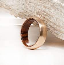 Unique Men S Ring 14k Gold Wood Lined Wedding Band Etsy Unique Mens Rings Rings For Men Gold Rings