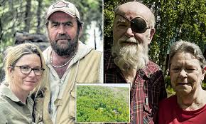 Met up for a few drinks with one of my local reddit fans last weekend. Couple Who Won Alaskan Lodge On Bbc Show Win The Wilderness See Their Dream Turn Into A Nightmare Daily Mail Online