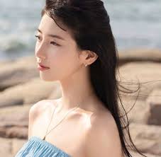 We are not perfect and maybe we never will be. But we can be better today  than yesterday and tomorrow, more understanding than today." A good  thought, a beautiful day #everyone🫶 |