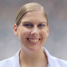 Kathryn Bower's Instagram, Twitter & Facebook