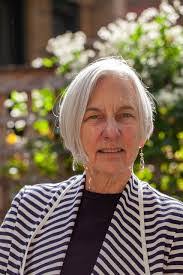 Julie Hodgson's Instagram, Twitter & Facebook