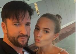 Soll zeigen, was sie hat. Playboy Nacktfotos Von Laura Muller Jetzt Reden Ihre Eltern Promiwood