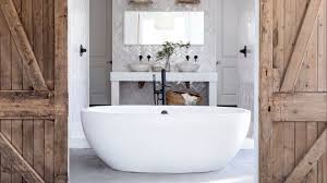 Modern farmhouse style is one of today's most popular home decor trends. 15 Farmhouse Bathroom Ideas Mix Cozy With Chic For Luxury Country