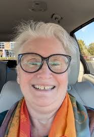 Marilyn Knapton's Instagram, Twitter & Facebook