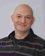 Genetic algorithms for the design of planar THz antenna