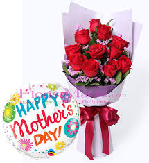 Mother's day 2025 will fall on sunday, may 11. 12 Red Roses Bouquet With Mother S Day Balloon To Manila
