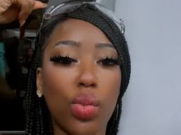 HK's Glamorous Escape: SKYE Bar