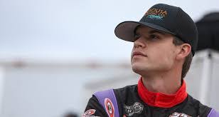 Mark Dilley's Instagram, Twitter & Facebook