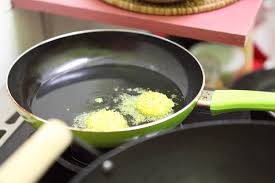 Diese pfanne ist optimal für den täglichen gebrauch und die zubereitung von köstlichen gerichten geeignet. Alternativen Zur Teflon Pfanne Langlebig Und Nachhaltig