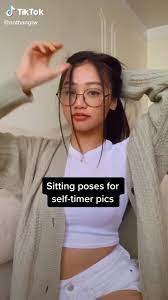 Follow For More Hacks Video Fashion Poses Women Photography Poses Photography Poses