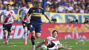¡Boca le ganó a River y clasificó! Merentiel selló la victoria uruguaya