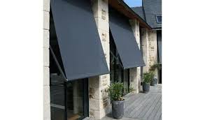 Maybe you would like to learn more about one of these? Store Bannette A Projection Et Verticale Guidee Store Exterieur Fenetre Stores Exterieurs Stores Solaires