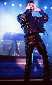 Dave Dressed In Black Again Depeche Mode Dave Gahan Martin Gore