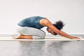 Its a luxury yoga retreats near delhi where one can take closer glimpse of nature as it is located amidst lush greenery. Create A Yoga Retreat At Home With This Step By Step Guide