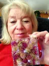 Rose gold geode coasters made with resin