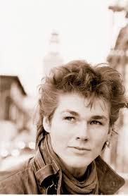 Mortske is famous enough to hit the tabloids...