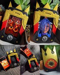 I made myself a Gummiphone! It is made out of EVA foam/craft foam and fits  a standard-sized phone. Now all my faves can call me!! : r/KingdomHearts