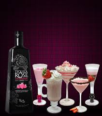 It's a sweet, tart and refreshing cocktail, perfect for summer outdoor sipping! Tequila Rose Tequila Rose Strawberry Drinks Fruity Drinks