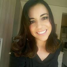 Roberta Aguiar Jornalista e fotógrafa