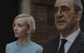 Julia: S2.E3 Pressed Duck