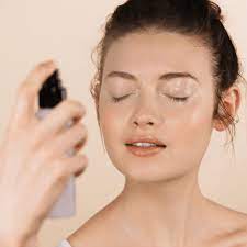 بخاخ مثبت مكياج من ميك اب فور ايفر 100 مل نايس ون