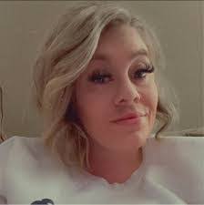 Tina Voorhees's Instagram, Twitter & Facebook