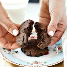 Almond flour has become a popular healthy flour to use in gluten free baking! Double Chocolate Almond Flour Cookies