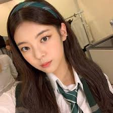 morinaisnowhere (lottiebeaumont49)