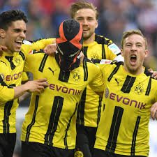 Lacazette & aubameyang celebration by oneinvincibles. Pierre Emerick Aubameyang S Mask Celebration Vs Schalke Unworthy Of Dortmund Bleacher Report Latest News Videos And Highlights