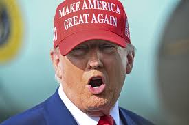 Grupo de mídia de Trump cria fundo para investir em empresas 'America  First'