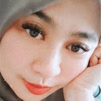 9 "Eva Puri" profiles