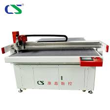 Trace the template with a marker; China Cnc Digital High Density Foam Knife Cutting Machine India Price China Leather Cutting Machine Foam Cutting Machine