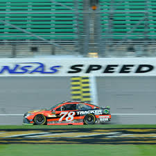 Be there live with a primesport travel package and treat yourself. Nascar Kansas 2017 Lineup Starting Grid For Hollywood Casino 400 Sbnation Com