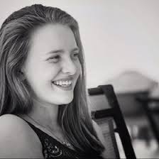 Claire Dowell's Instagram, Twitter & Facebook