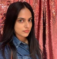 Saloni Sharma's Instagram, Twitter & Facebook